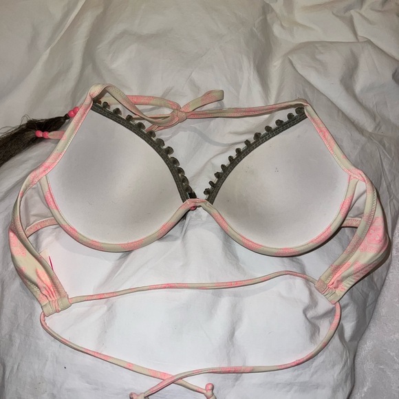 Victoria Secret Bathing Suit Top - Picture 2 of 4
